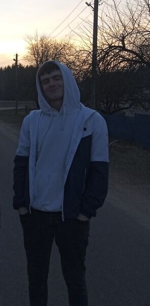  ,   David, 23 ,   ,   