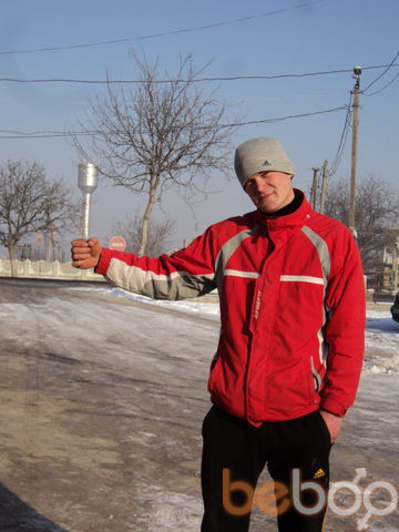  ,   Mihail, 37 ,  