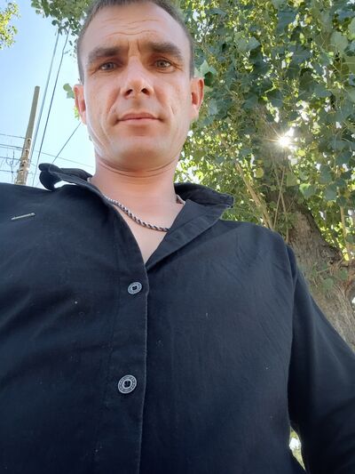  ,   Karii, 37 ,   ,   