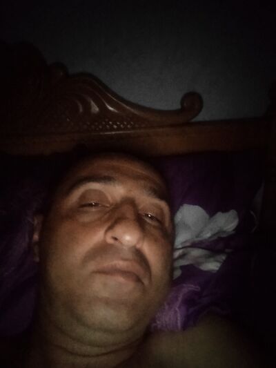 ,   Roland, 46 ,   ,   
