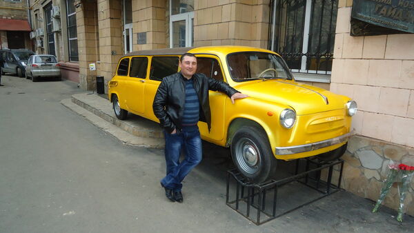  ,   Alexandru, 42 ,   ,   , c 