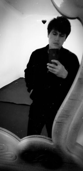  ,   Erik, 27 ,   ,   