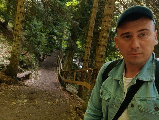  ,   Tony, 34 ,     , c , 