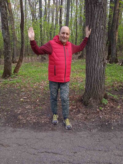  ,   Maksim, 43 ,   ,   , c 
