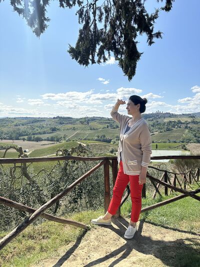  ,   Victoria, 52 ,     , c 