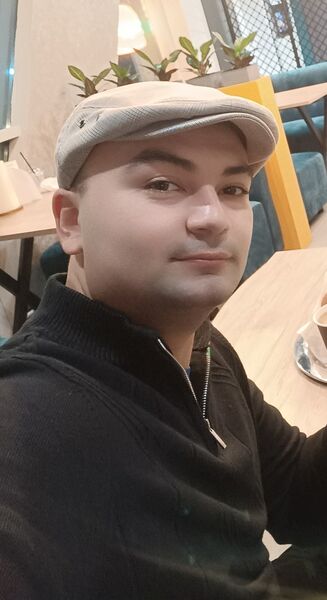  ,   Alex, 22 ,   ,   