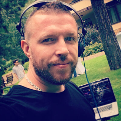  ,   Denis, 38 ,   ,   