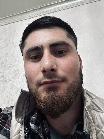  ,   Anvar, 28 ,   ,   , c , 