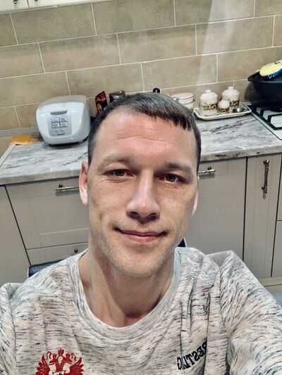  ,   Robert, 40 ,   ,   , c 
