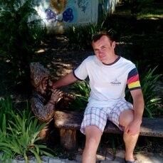  -,   Alex, 33 ,   ,   , c 
