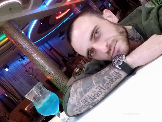  ,   Alexander, 30 ,   ,   , c 