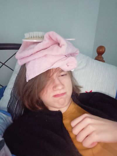  ,   Alex, 18 ,   ,   , c , 
