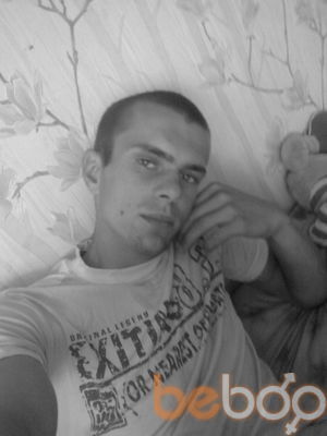  ,   Andrej, 32 ,   