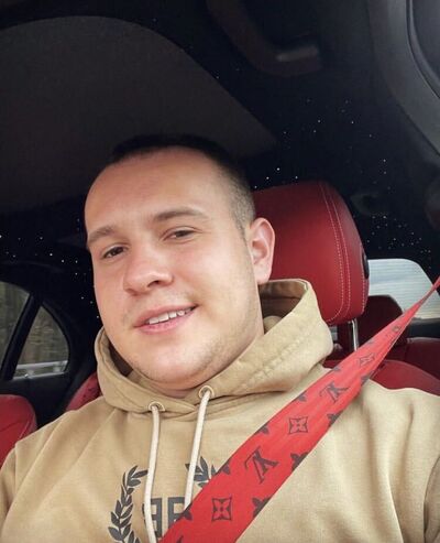  ,   Slavik, 25 ,   ,   