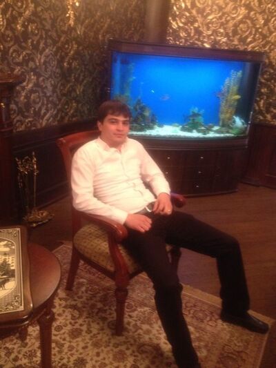  ,   Emil, 39 ,   ,   , c 