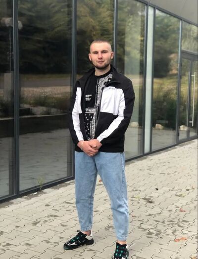  Strakonice,   Sergio, 29 ,   ,   