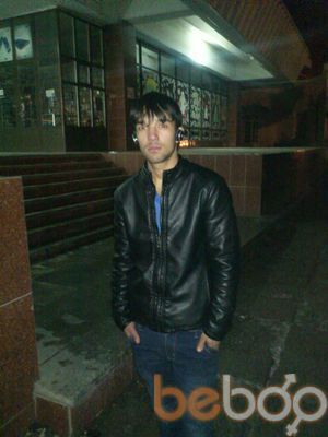  ,   Amir, 34 ,   