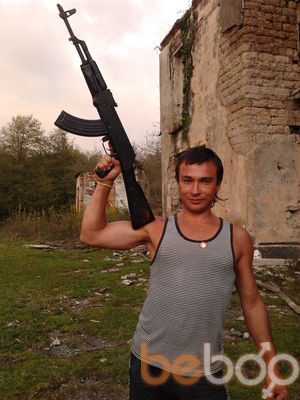  ,   LARIO, 42 ,  