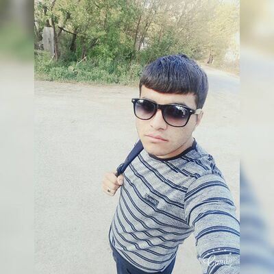  ,   Davit, 31 ,   