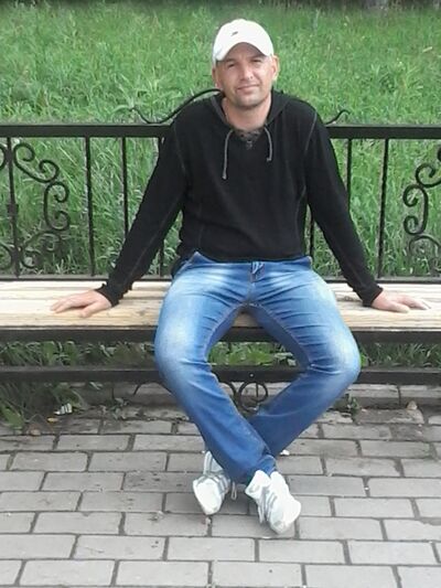  ,   Roman, 42 ,   