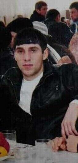  20407835  Ac, 32 ,    -