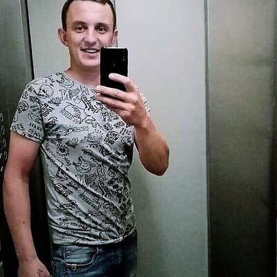 ,   Maksim, 35 ,   ,   , c 