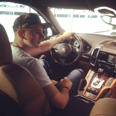  ,   Vitalik, 30 ,   ,   