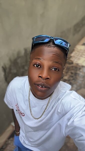  Lagos,   Flourish, 37 ,   ,   
