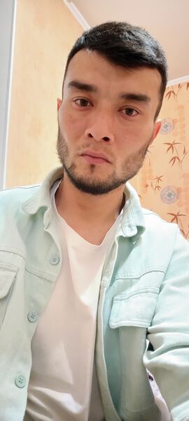  ,   Khan, 28 ,   ,   