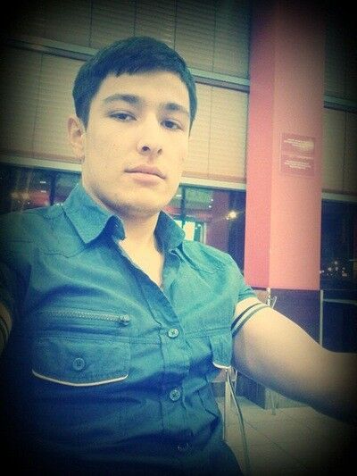  -,   Xurshid, 33 ,   ,   , c 