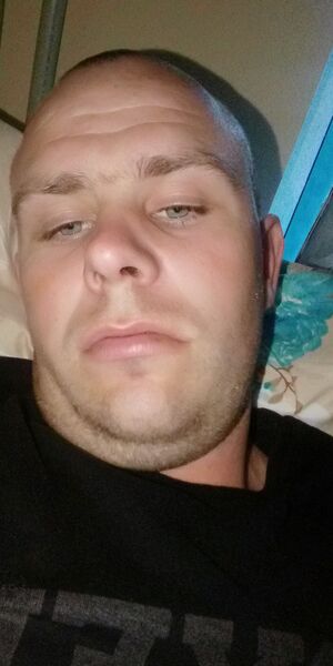  ,   Victor, 26 ,   ,   