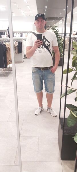  ,   Valeriy, 41 ,   ,   