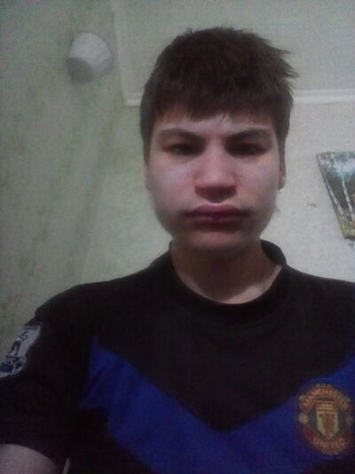  ,   Pavel, 20 ,   ,   
