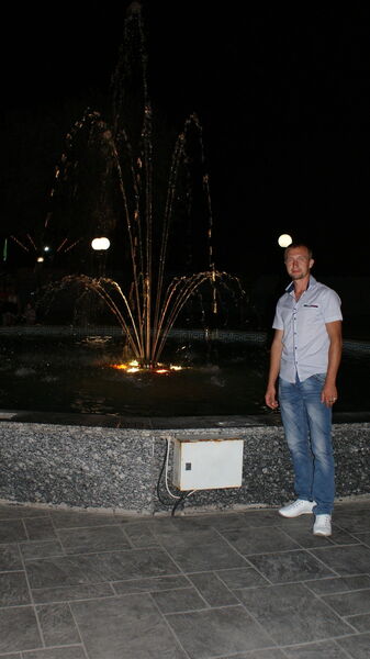 ,   Artemka, 33 ,   