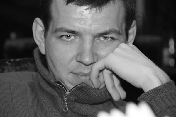  ,   Vlad, 42 ,   ,   