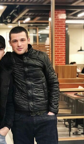  ,   Toni, 28 ,   ,   