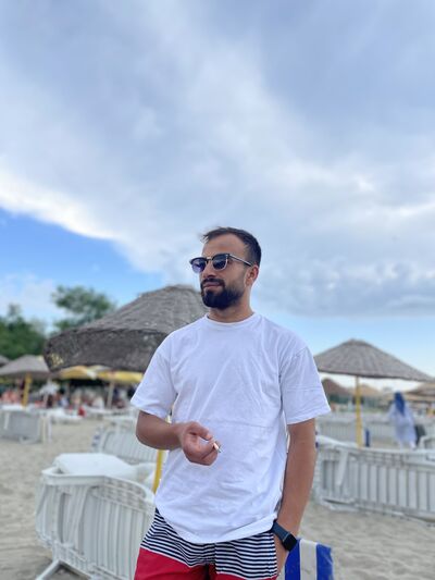  ,   Faik, 28 ,   ,   