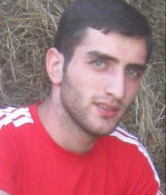  ,   Artur, 38 ,   ,   , c 