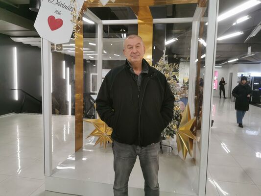  ,   Vlad, 57 ,     , c , 