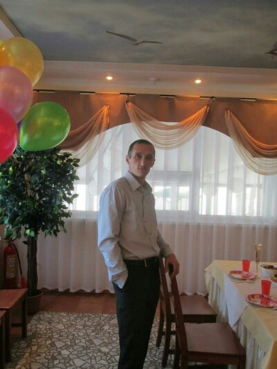  ,   Vova, 45 ,  