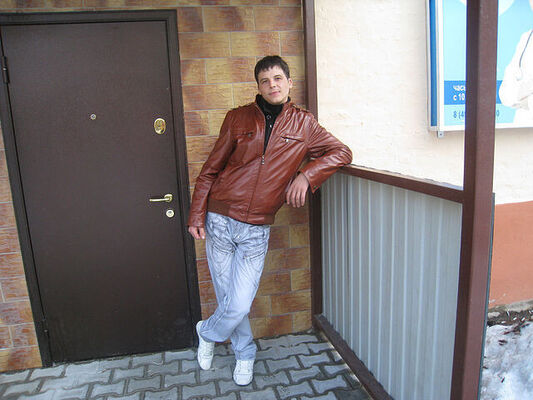  ,   Artur, 40 ,   ,   , c 