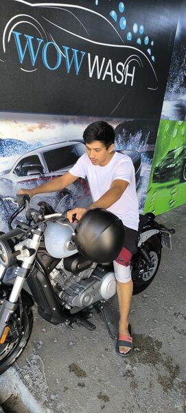  ,   Asadbek, 24 ,   ,   