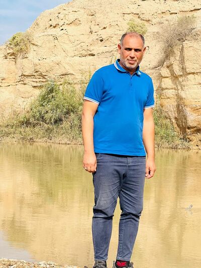  ,   Ali ali, 52 ,   ,   , c 