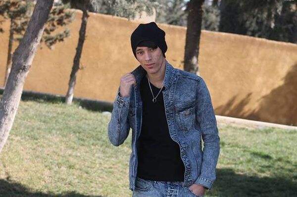  ,   AnaR, 30 ,   ,   , c , 