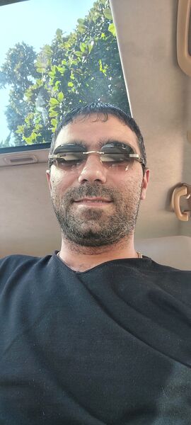  ,   Artur, 41 ,   ,   