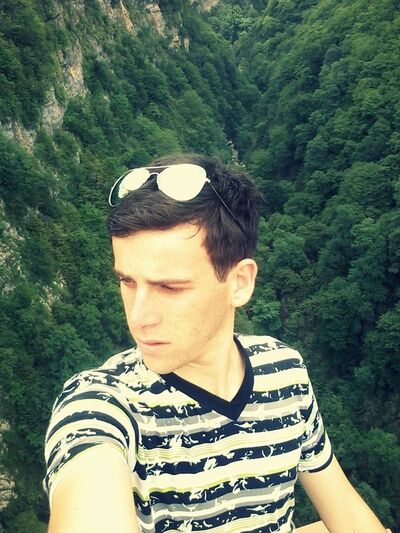  ,   Goga, 30 ,   ,   , c 