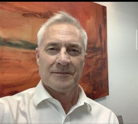  ,   Erik, 55 ,   ,   