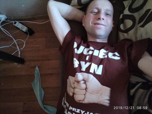  ,   Maciej, 47 ,   ,   , c 