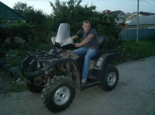  ,   Denis, 39 ,   