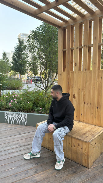  ,   Omar, 27 ,   ,   